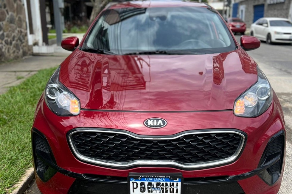 Kia Sportage LX 2020 FWD IMP RED 2