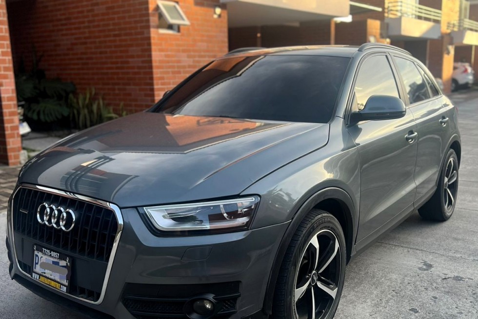 Audi Q3 Quattro 2013 AG GRAY 3