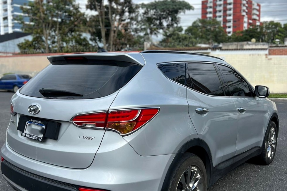 Hyundai Santa Fe CRDI IMP 2013 SILVER N 6