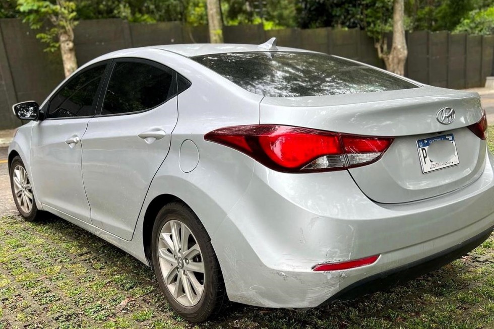 Hyundai Elantra SE 2015 SILVER 4