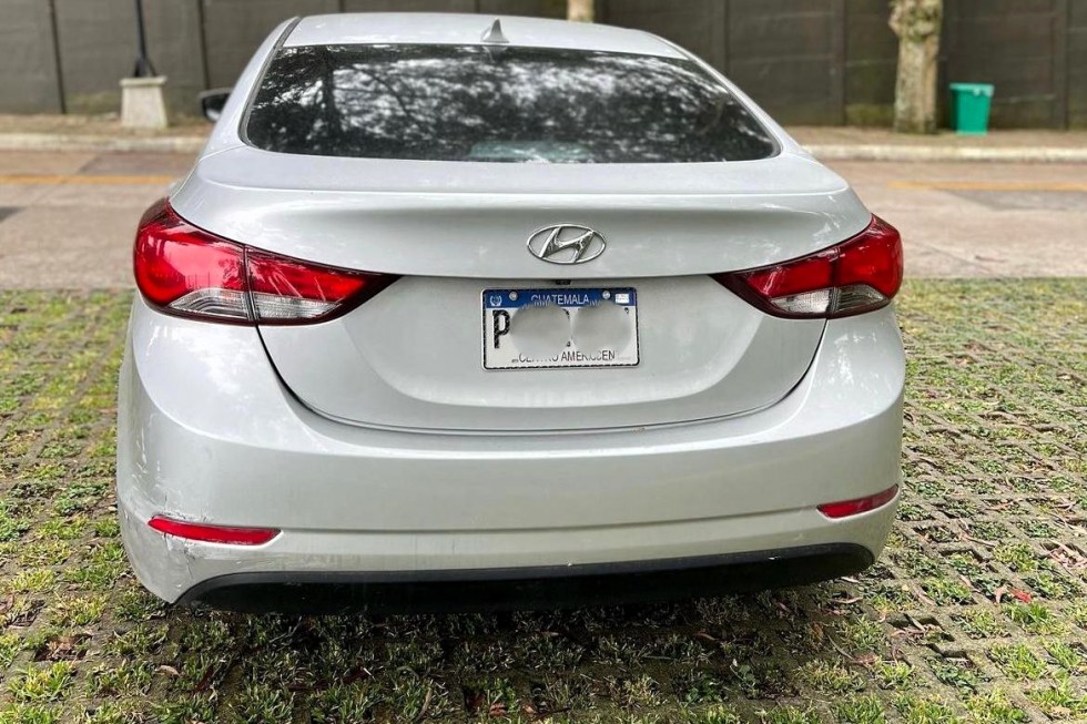 Hyundai Elantra SE 2015 SILVER 5